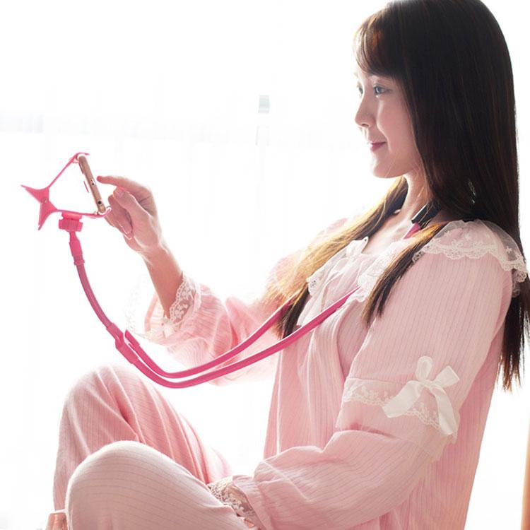 首掛け スマホ スタンド ホルダー 首かけ 携帯スタンド 寝ながら 卓上ホルダー 車載ホルダー 多機能 フレキシブルアーム 送料無料 セルカ棒 タブレ |  | 01