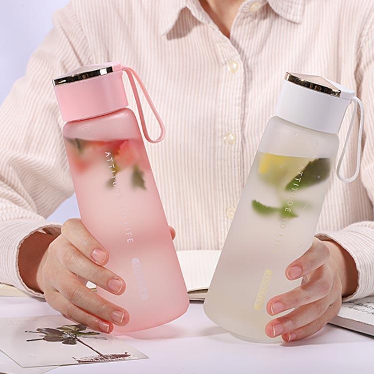 クリアボトル 水筒 450ml 直飲み 水筒 ウォーターボトル プラスチック製 軽量水筒 おしゃれ マイボトル カラーボトル ボトル Java1626 Elevenoneヤフー店 通販 Yahoo ショッピング