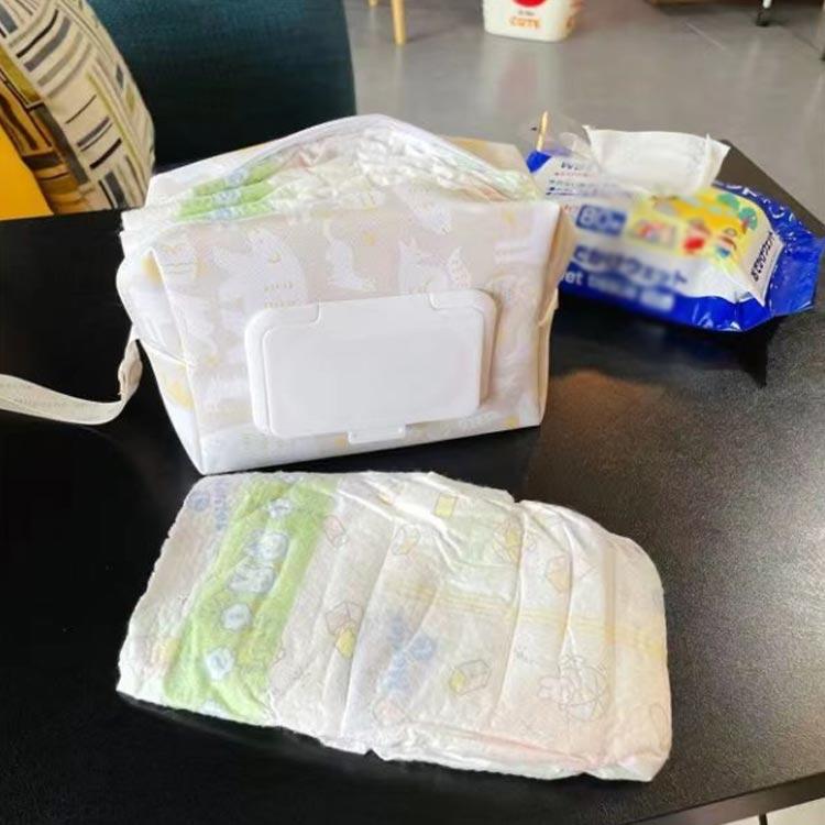 おむつポーチ ウェットティッシュ ケース 携帯用 (おしりふきケース