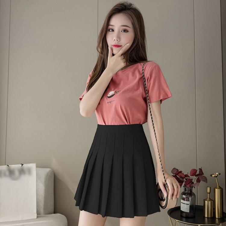 ２点テニス Tシャツ とスカート 2点テニス Tシャツ とスカート