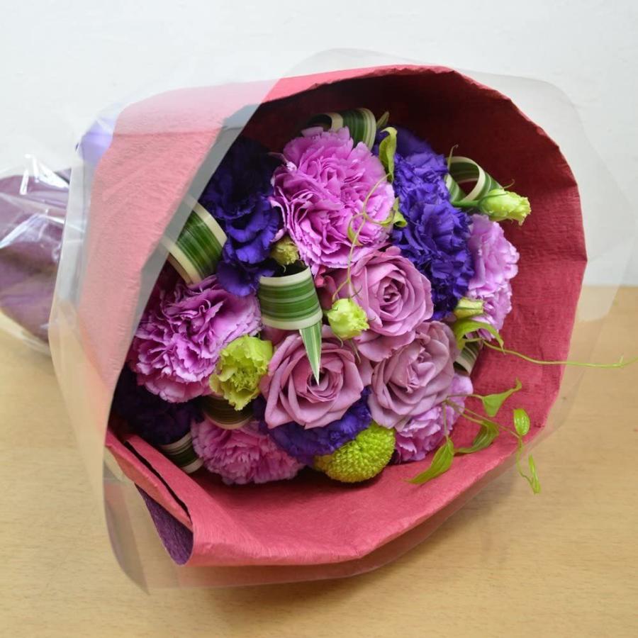 1440円 最大42%OFFクーポン 1440円 幸せなふたりに贈る結婚祝い 生花 紫のお花を使用した ブーケ型花束 古希 ギフト プレゼント 誕生日 お祝い 贈り物
