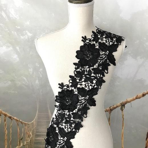 ケミカルレース リボン 幅広 花柄 薔薇 レース 手芸 素材 ハンドメイド パーツ 黒 ブラック トリム バラ模様 装飾 A1 1 Elisabeth Smile Craft Shop 通販 Yahoo ショッピング