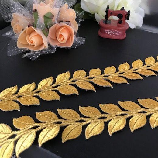 Nike 刺繍ロゴワッペン ゴールド/ゴールド Nike 刺繍ロゴワッペン ゴールド/ゴールド Nike 刺繍ロゴワッペン