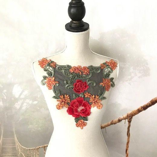 ヴィンテージ　ワンピース　レース薔薇柄 襟モチーフ つけ襟 ビンテージ バラ 襟レース 花柄 装飾 薔薇 付け襟