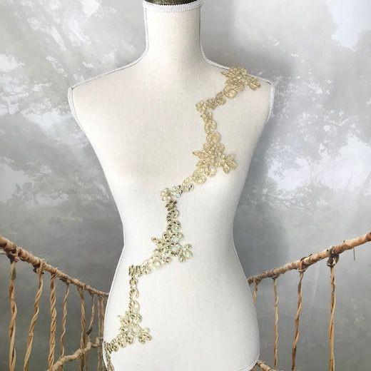 スパンコール レース 幅広い ゴールド 刺繍 チュール 花柄 ハンドメイド パーツ 衣装 装飾 ダンス レオタード 新体操