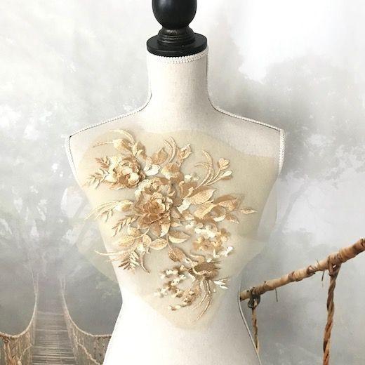 チュールモチーフ ゴールド 3D 激安通販ショッピング 2021人気No.1の 花 刺繍 装飾 ハンドメイド 衣装