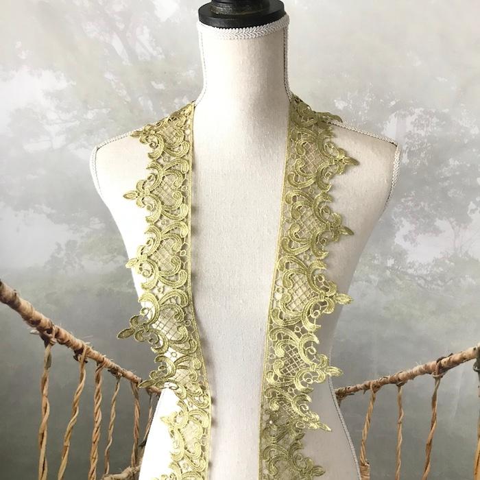 バレエ舞台ダンス衣装＊クリームゴールド＊フレアリボン編み上げレース