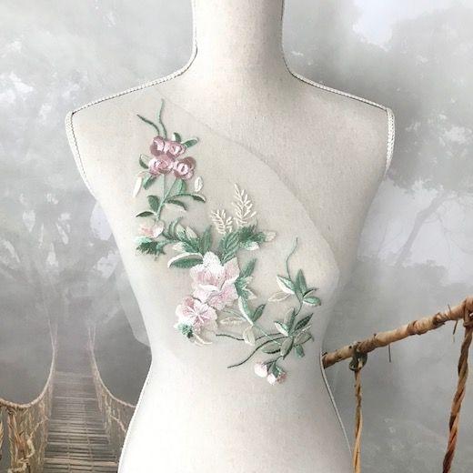 美品　ダイアナ 絵画 花柄 チュール 刺繍 スクエアトゥ メッシュ M23.5 2025年最新】絵画シリーズ ダイアナの人気アイテム - メルカリ
