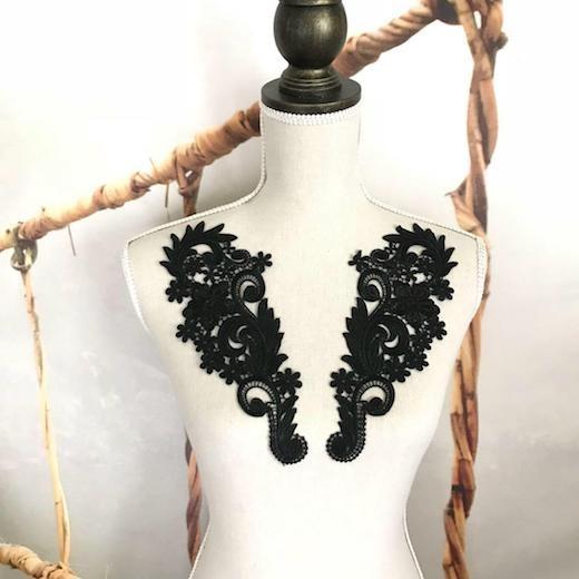 装飾用レース 黒地 金白刺繍 モチーフレース 花柄 刺繍 黒 ハンドメイド パーツ レオタード
