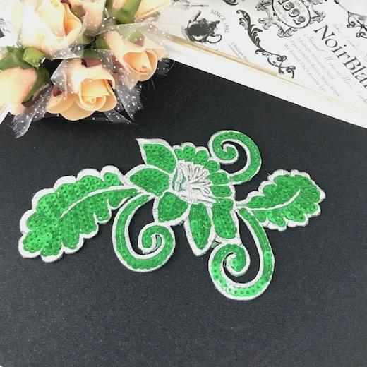 スパンコール モチーフ 花 衣装 バトン レオタード アイロン用 花モチーフ ワッペン グリーン ダンス 装飾 貼り付け ハンドメイド B6 1 Elisabeth Smile Craft Shop 通販 Yahoo ショッピング