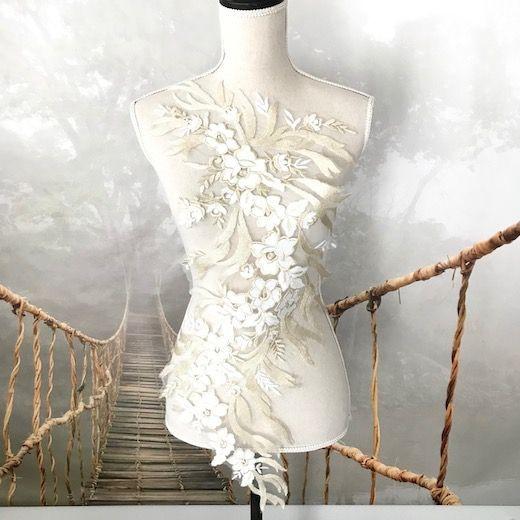 ホワイトゴールド モチーフ チュール 衣装 ダンス 装飾 アップリケ  