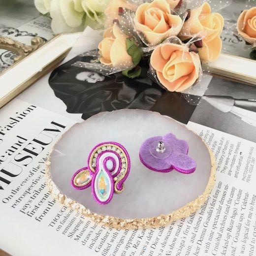 ピアス ラインストーンピアス ソウタシエ ストーンピアス アクセサリー