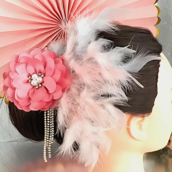 ヘア飾り ヘアアクセサリー ヘッドピース コサージュ 羽根付き