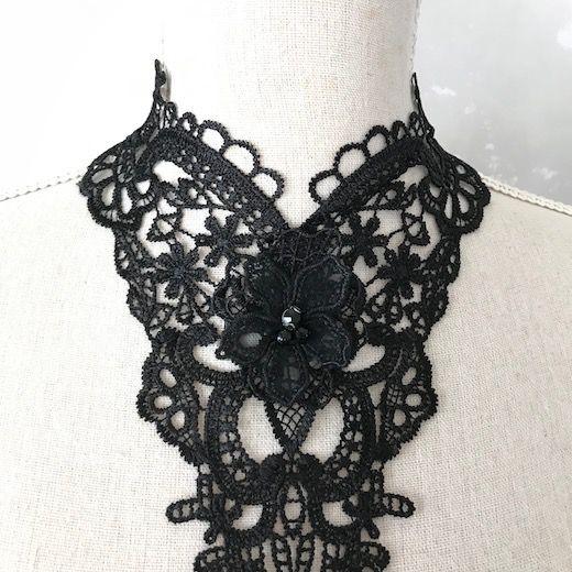 ✨美品✨社交ダンスドレス ✫イチオク✫チョーカー付き黒とサテン花柄 3段 M 社交ダンスドレス競技ダンスドレスセール商品 | NANAKA GENESIIS