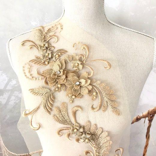 チュールモチーフ ゴールド系 特大 3D 花 刺繍 ハンドメイド 衣装 装飾
