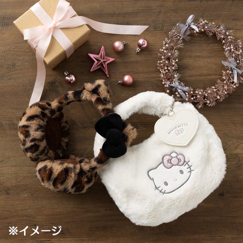 ⭐️すずは⭐️ sanrio（サンリオ） シナモロール チャーム付き2WAYボアバッグ 264849