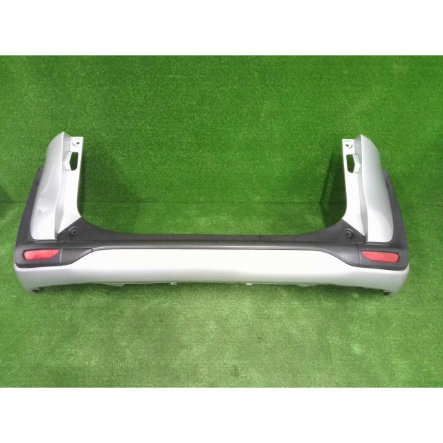 シエンタ DBA-NCP175G【大型商品】 リアバンパー 52159-52770-B0 