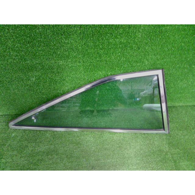 117クーペ 117クーペ・E-PA96【大型商品】 右クォーターガラス 