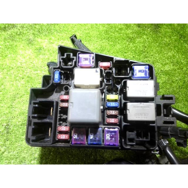 ミラ（ダイハツ） ミラ DBA-L285S ヒューズボックス : ELV-ER SHOPPING