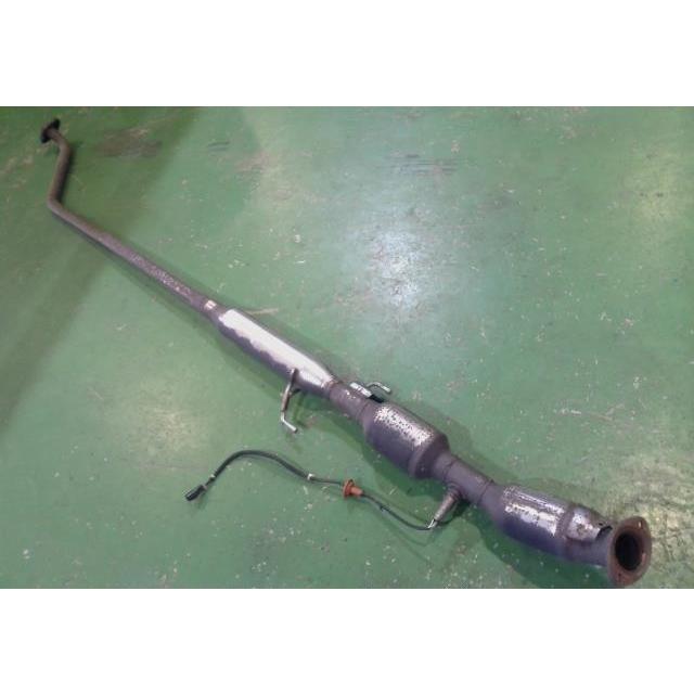 SPADE スペイド DBA-NCP145【大型商品】 エキゾーストセンターマフラー