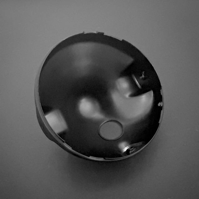汎用 ヘッドライトリム ケースセット 180mm ブラック 8mm穴 丸目ライト