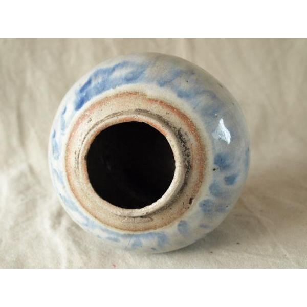 珍品 清朝期 幽玄の美 窯変藍 交趾壷15cm13cm  塩笥壺 古染付 炉鈞窯 ケヤキ輪切り天然木花台 藁灰釉 小物入 茶道 唐物 唐物の画像