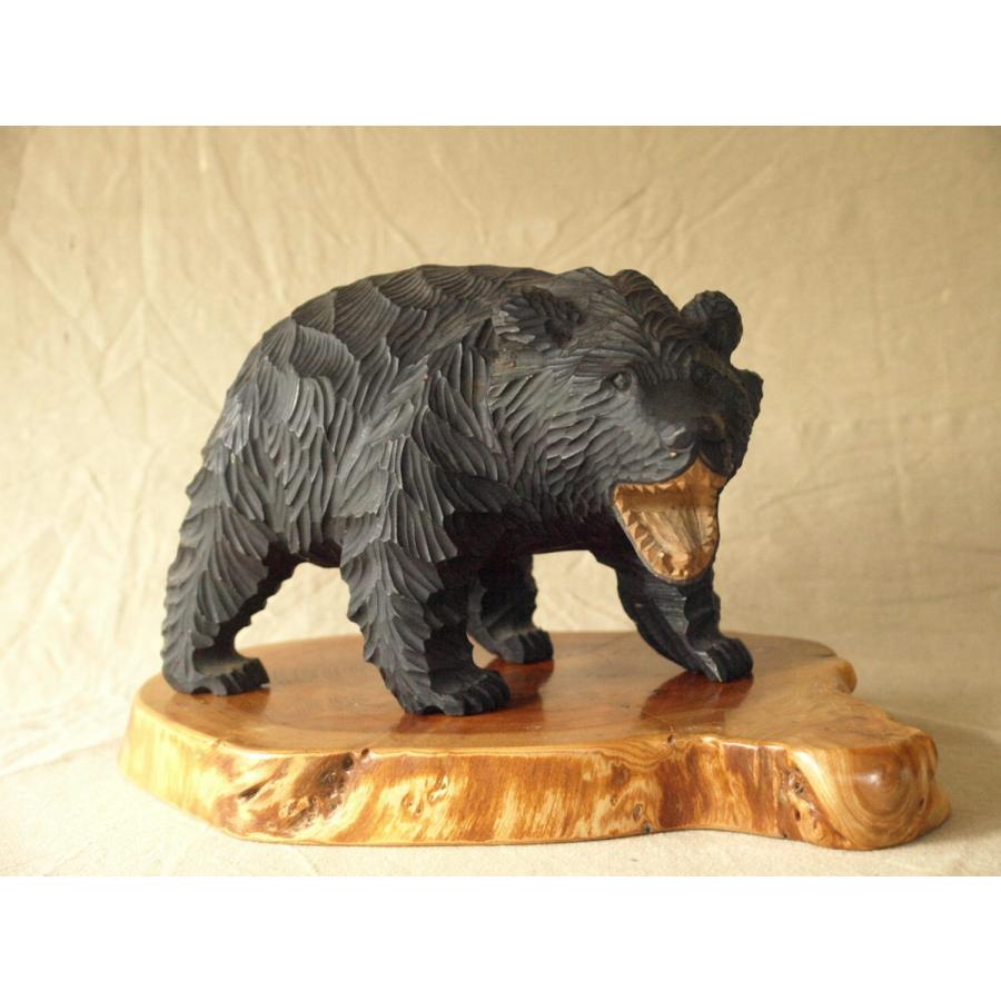 今月限定 特別大特価 昭和レトロ八雲 木彫り熊30cm 欅敷板 北海道彫刻家 アイヌ 工芸 日本 北海道 木彫り彫刻 伝統工芸 縁起物 志 送料無料 Talentoindustrial Com