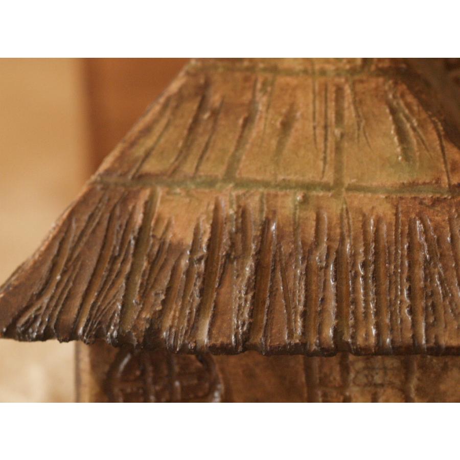 時代 くづ屋型香合11cm 古民家型香合 藁葺き屋根 田舎の