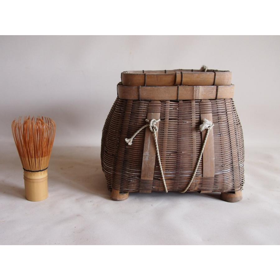 昭和レトロ 竹編み魚籠23cm びく 合切箱 タナゴ フナ ハゼ