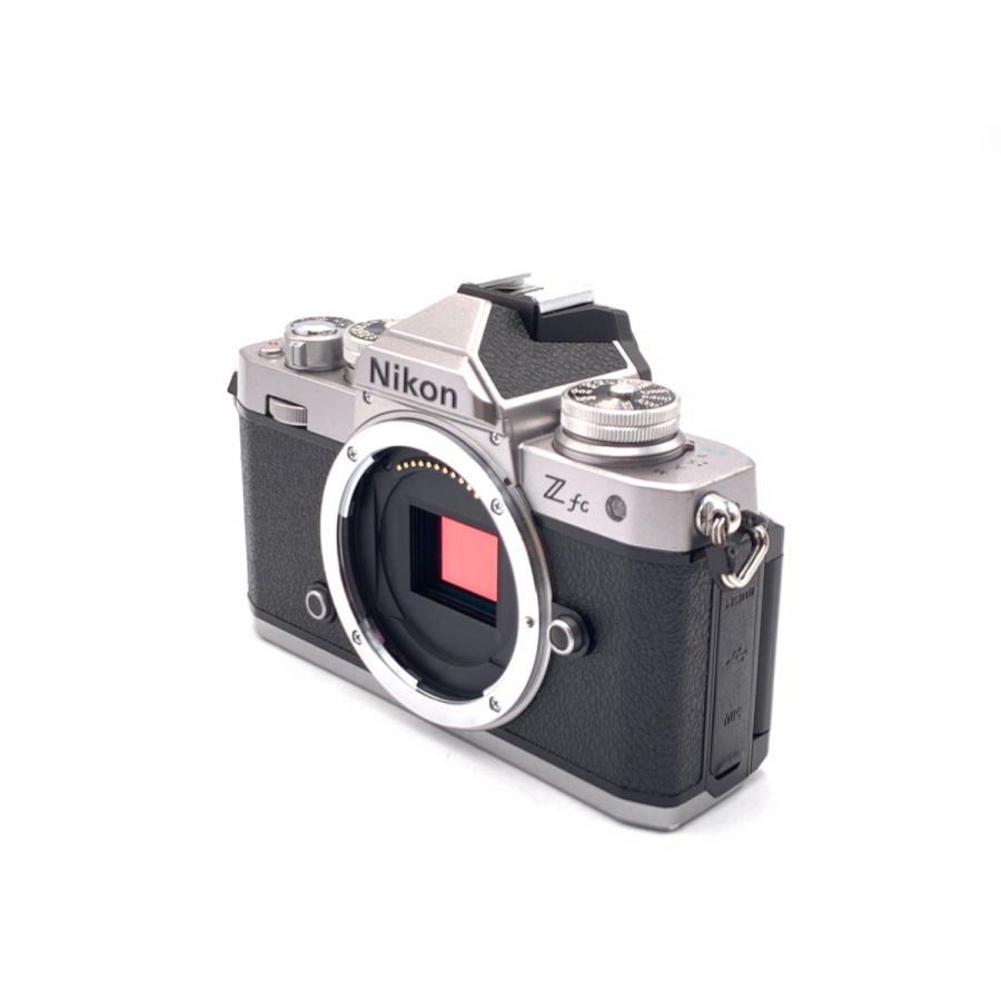 Nikon Z fc ミラーレス一眼オマケ付き
