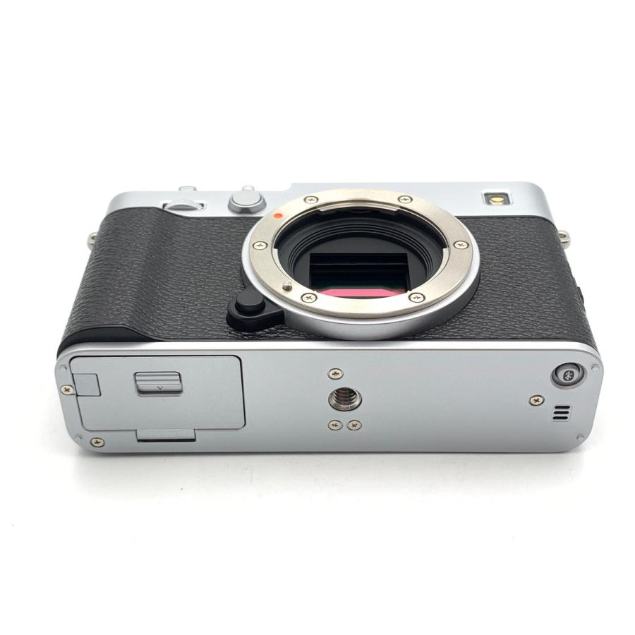 FUJIFILM（フジフイルム） 【中古】 【美品】 X-E5 ボディ シルバー