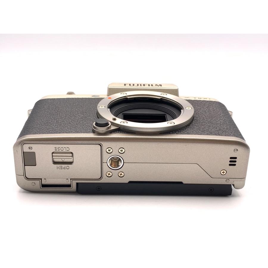 【中古】 【良品】 フジフイルム X-T100 ボディ シャンパンゴールドの画像