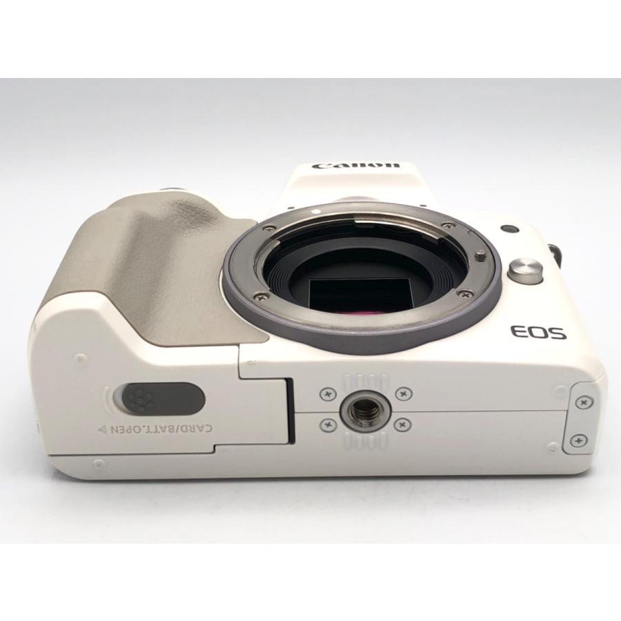 中古】 【並品】 キヤノン EOS Kiss M ボディ ホワイト : カメラの