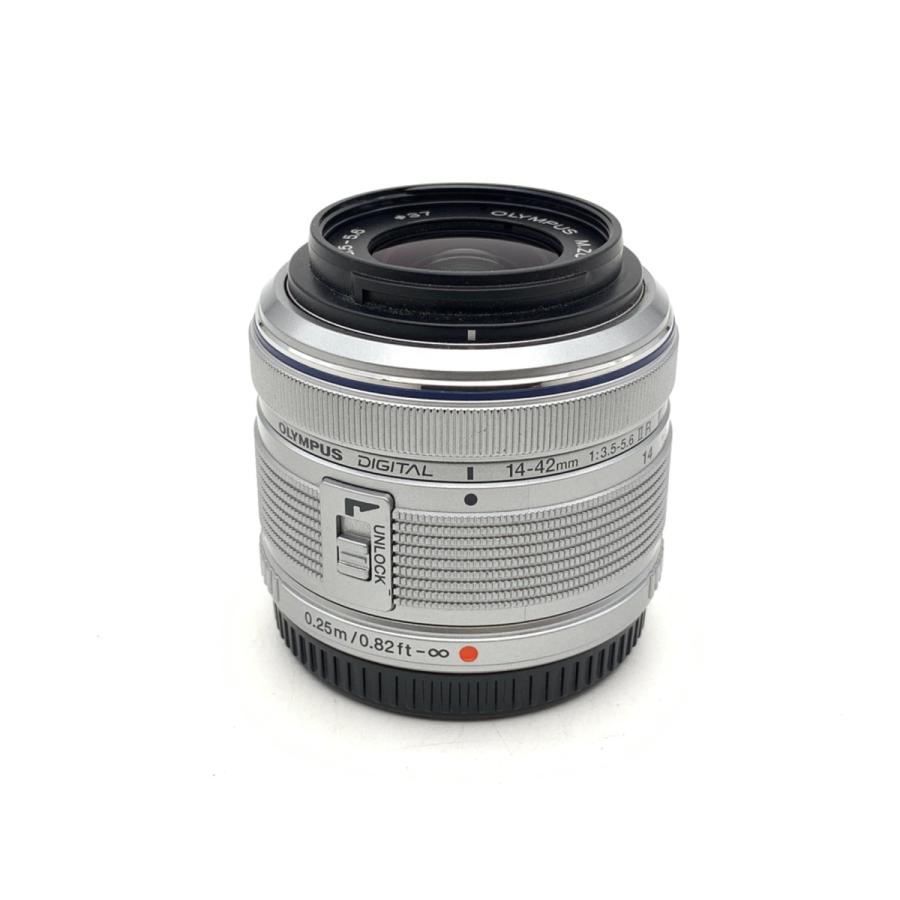 美品 ☆M.ZUIKO DIGITAL 14-42 3.5-5.6 ii R シルバー