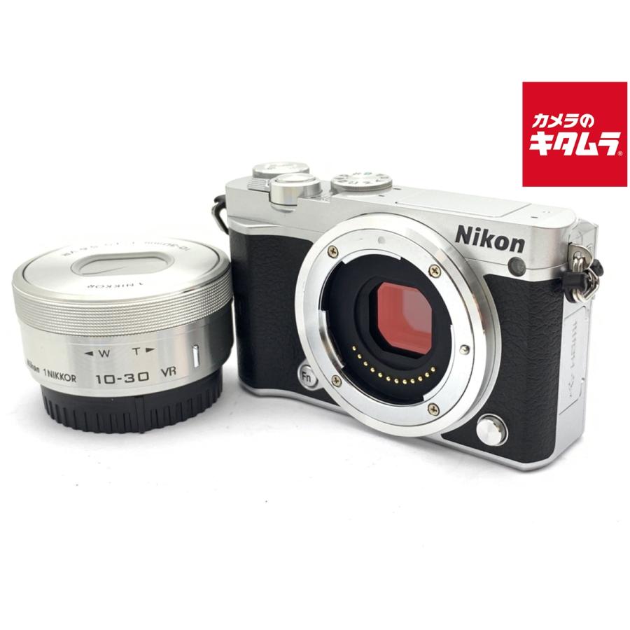 【美品】ニコン Nikon1 J5 パワーズームキットカメラ ニコン（Nikon） 【中古】 【並品】 Nikon1 J5 標準パワーズームレンズ