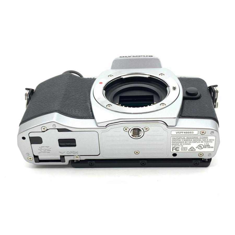 中古】 【良品】 オリンパス OM-D E-M10 ボディ シルバー : カメラの