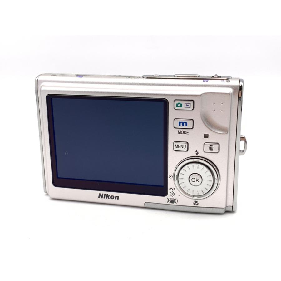 Nikon COOLPIX S8 シルバー 中古】 【良品】 ニコン（Nikon）COOLPIX S8 グロスシルバー