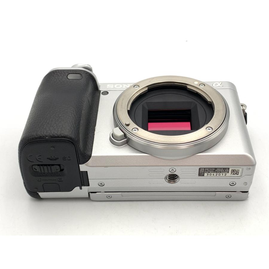 【中古】 【良品】 ソニー α6400 ボディ シルバー [ILCE-6400 S]の画像