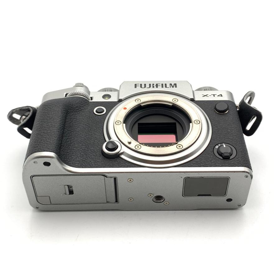 FUJIFILM（フジフイルム） 【中古】 【並品】 X-T4 ボディ シルバー