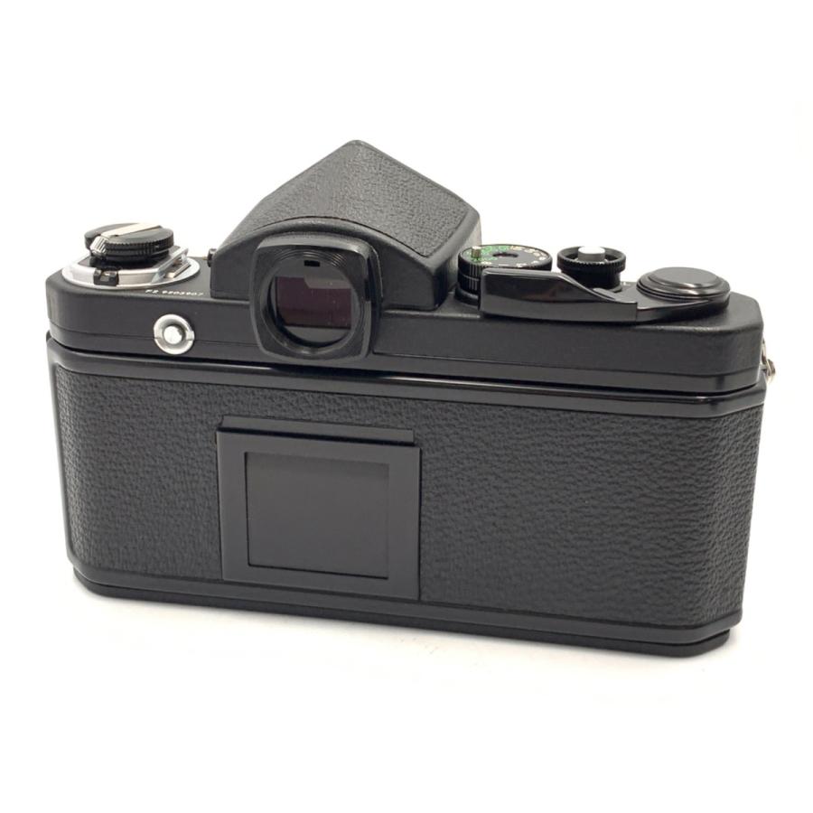 Nikon F2 チタン ネームあり未使用品 ニコン（Nikon） 【中古】 【美品】 F2 チタン ボディ （NO NAME