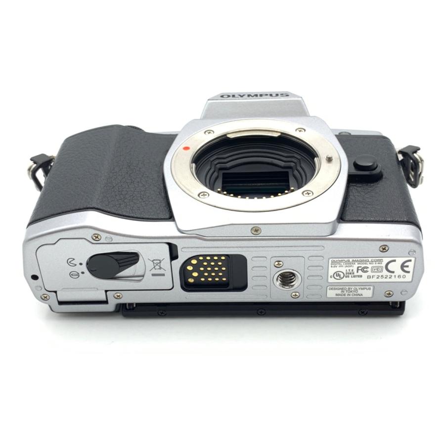中古】 【良品】 オリンパス OM-D E-M5 ボディ シルバー : カメラの
