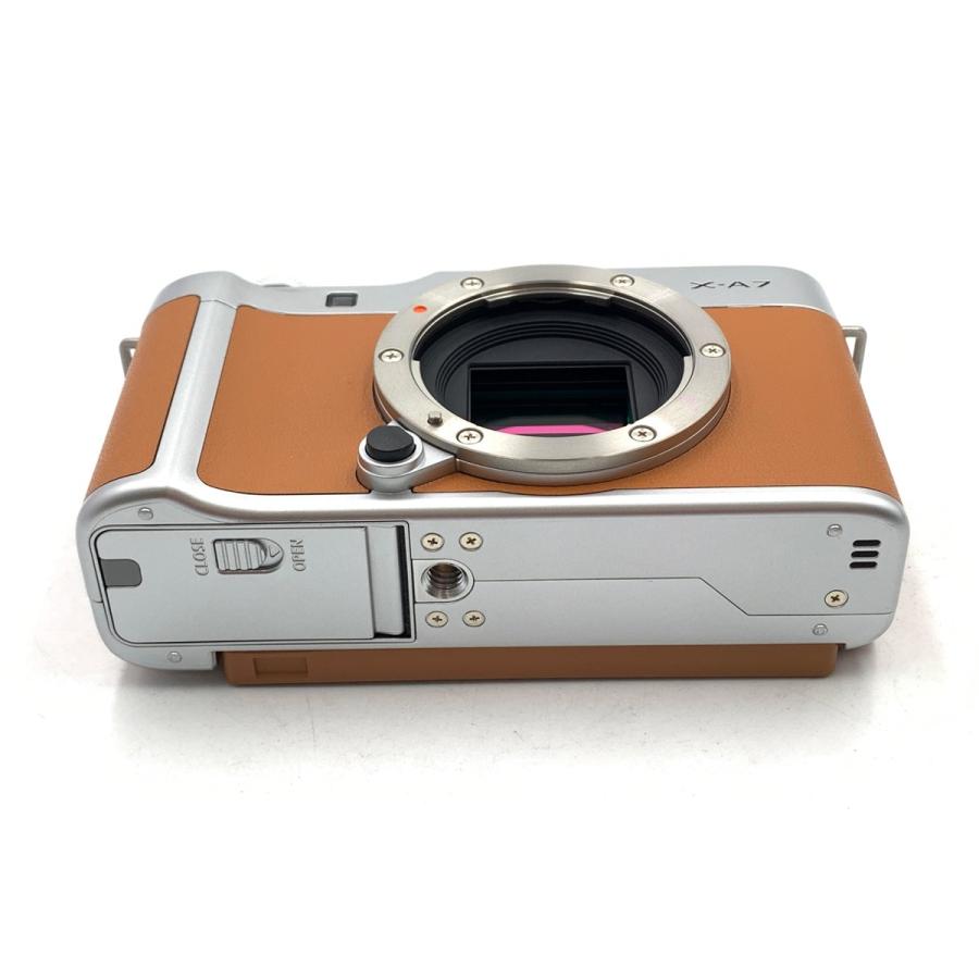 【中古】 【美品】 フジフイルム X-A7 ボディ キャメル_2