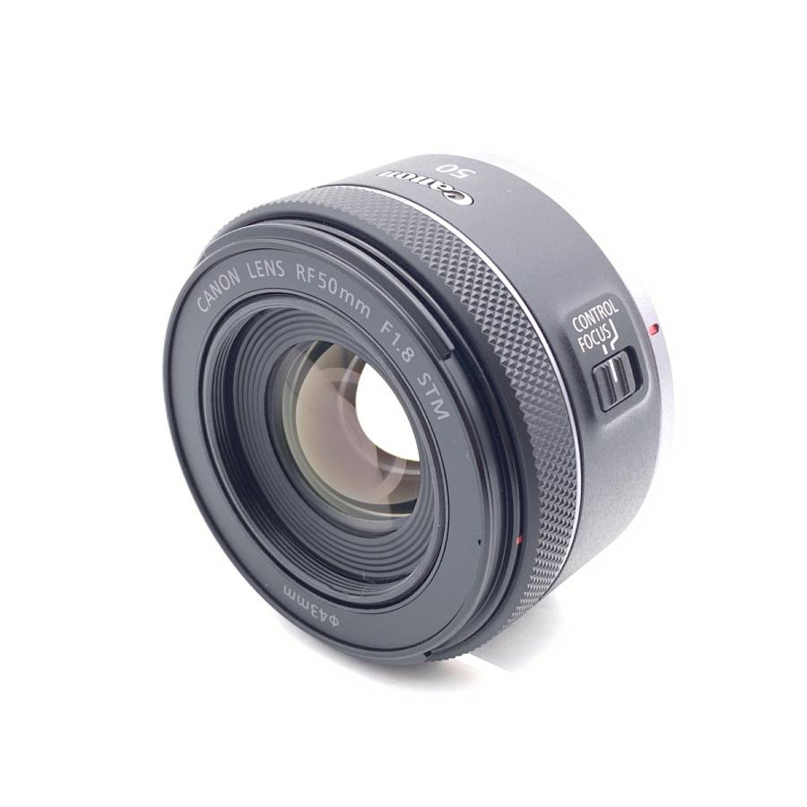 Canon (キヤノン) RF50mm F1.8 STM 中古 キヤノン（Canon） 【中古】 【良品】 RF50mm F1.8 STM : カメラの