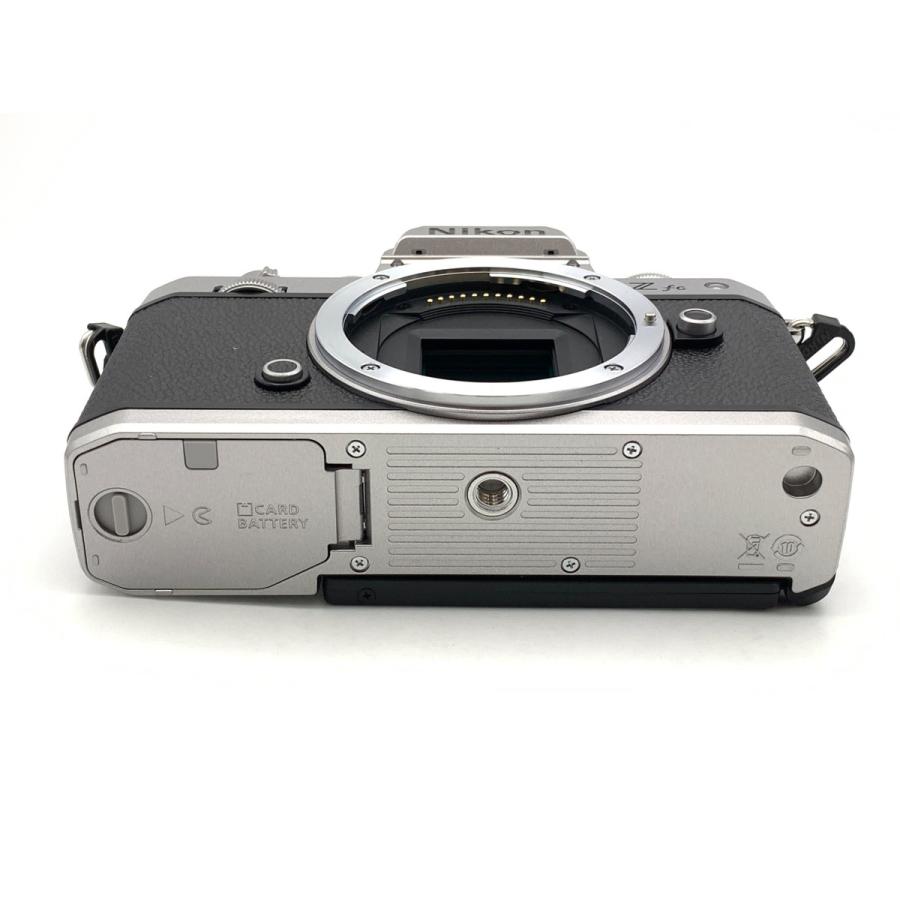 【中古】 【良品】 ニコン Zfc ボディ シルバー_2