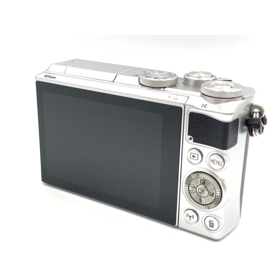 NIKON 1 J5　ボディ　シルバー　送料無料 中古】 【良品】 ニコン Nikon1 J5 ボディ シルバー : カメラの