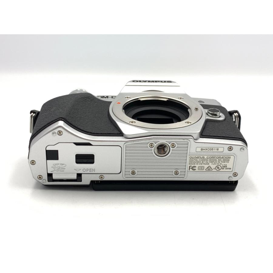 中古】 【良品】 オリンパス OM-D E-M10 MarkIII ボディ シルバー