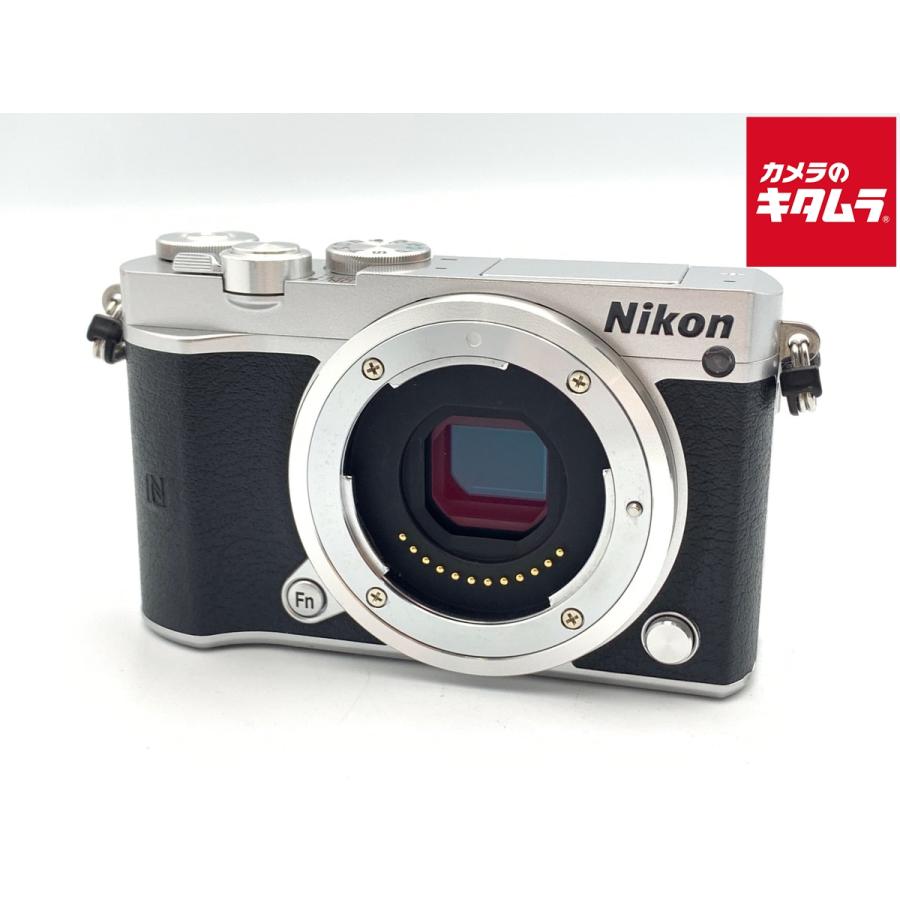 Nikon ミラーレスカメラ Nikon1 J5 中古　美品 ニコン（Nikon） 【中古】 【並品】 Nikon1 J5 ボディ シルバー