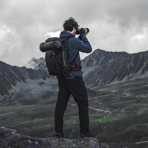 PGYTECH P-CB-390 OnePro Flex Backpack 30L スペースブラック + カメラ インサート Mサイズ_1