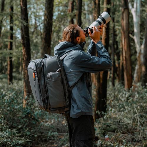 PGYTECH P-CB-180 Roller Camera Backpack　スペースブラックの画像