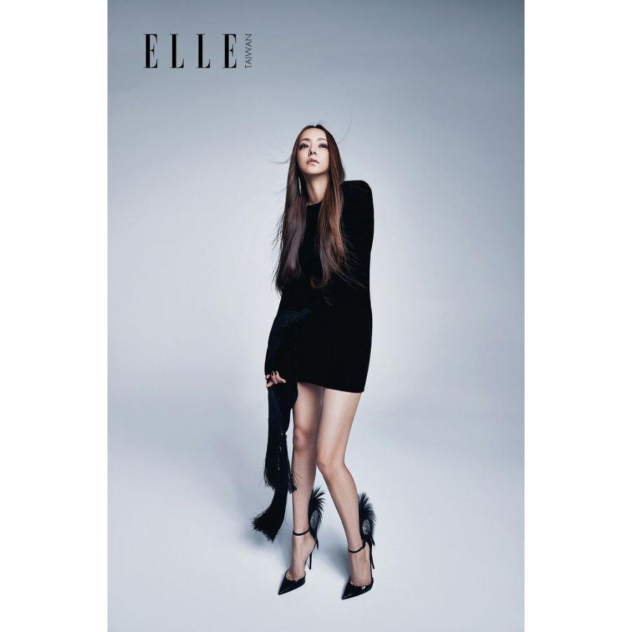 安室奈美恵 雑誌表紙 表紙 特集 台湾雑誌 Elle 18年9月号 むらさき表紙 Ver ネコポス Amuro Elle Taiwan Purple Emi Direct 通販 Yahoo ショッピング